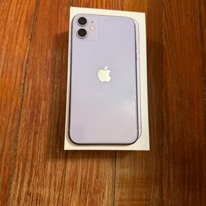Apple Iphone 11 Purple Unlocked 128MB